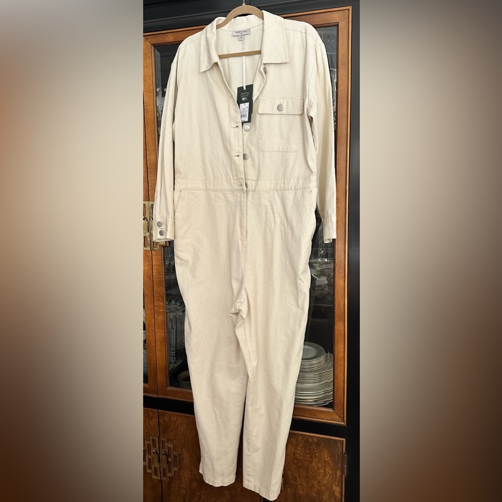 NWT jumpsuit/coveralls